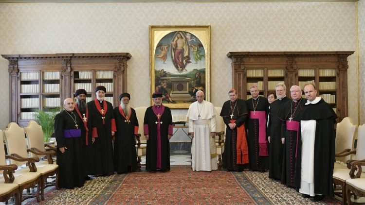 20181110 Pope meets with Patriarch Gewargis III 5