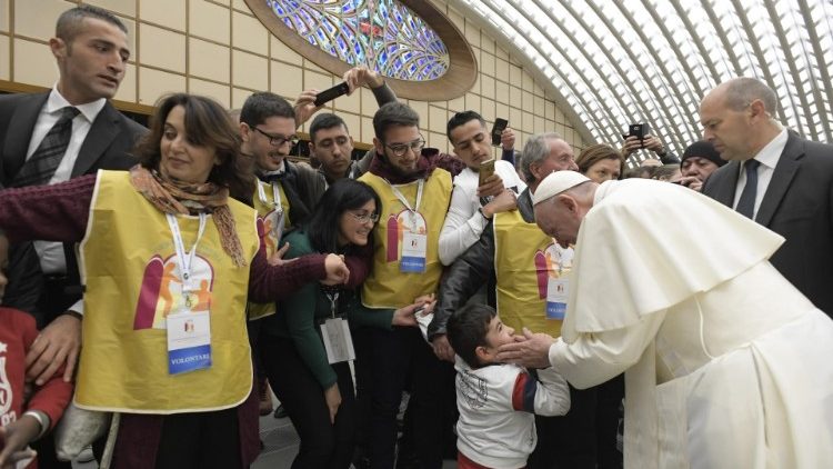 20181118 Papa Francesco ha pranzato con i poveri 12