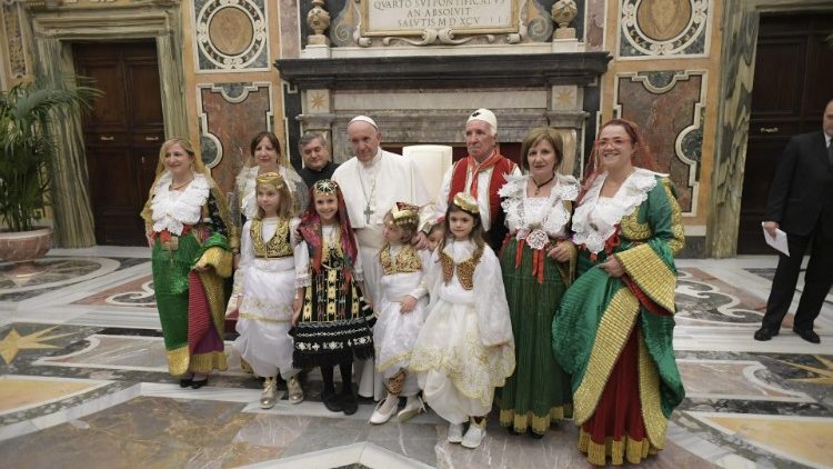 20181120 The Pope welcomed 200 delegates from all Albanians 1