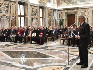 ĐTC tiếp các hiệp hội và các nhóm mang danh Đấng Đáng Kính Giorgio La Pira.  (Vatican Media)