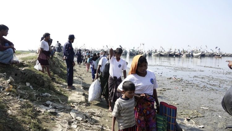 Người tị nạn Hồi giáo Rohingya (ANSA)