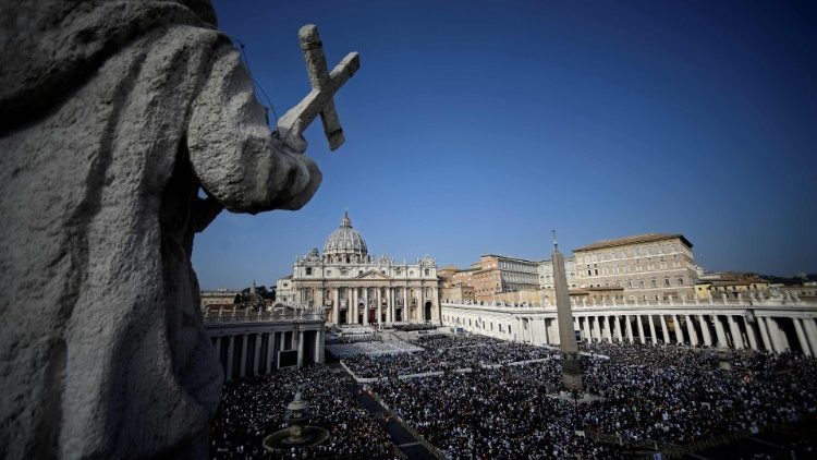 20181129 A canonization at the Vatican