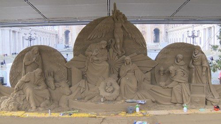 20181207 Pope with donors of the St Peters Square Tree and Nativity Scene (1)