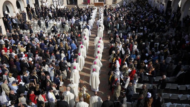 20181209 19 blessings at the shrine of Our Lady of the Cross in Oran, Algeri 3