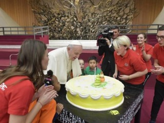 20181217 Pope Francis during audience with children and family from the dispensary of Santa Marta 9