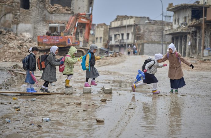 20181217T1109-1514-CNS-IRAQ-MOSUL-REBUILD-690x450