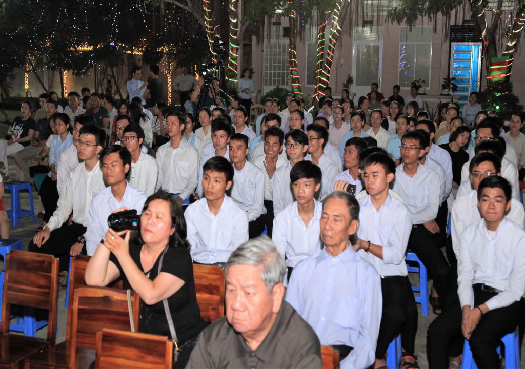 20181222 Hoan Ca Giang Sinh - Du Tap CSsR Mai Thon (25)