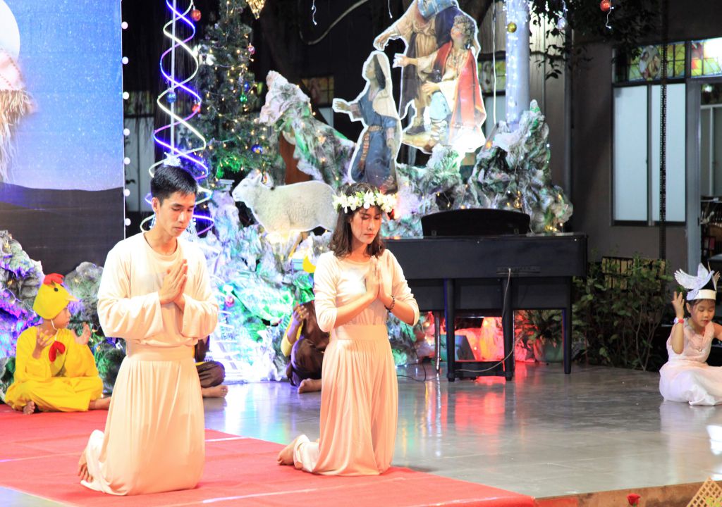 20181222 Hoan Ca Giang Sinh - Du Tap CSsR Mai Thon (43)