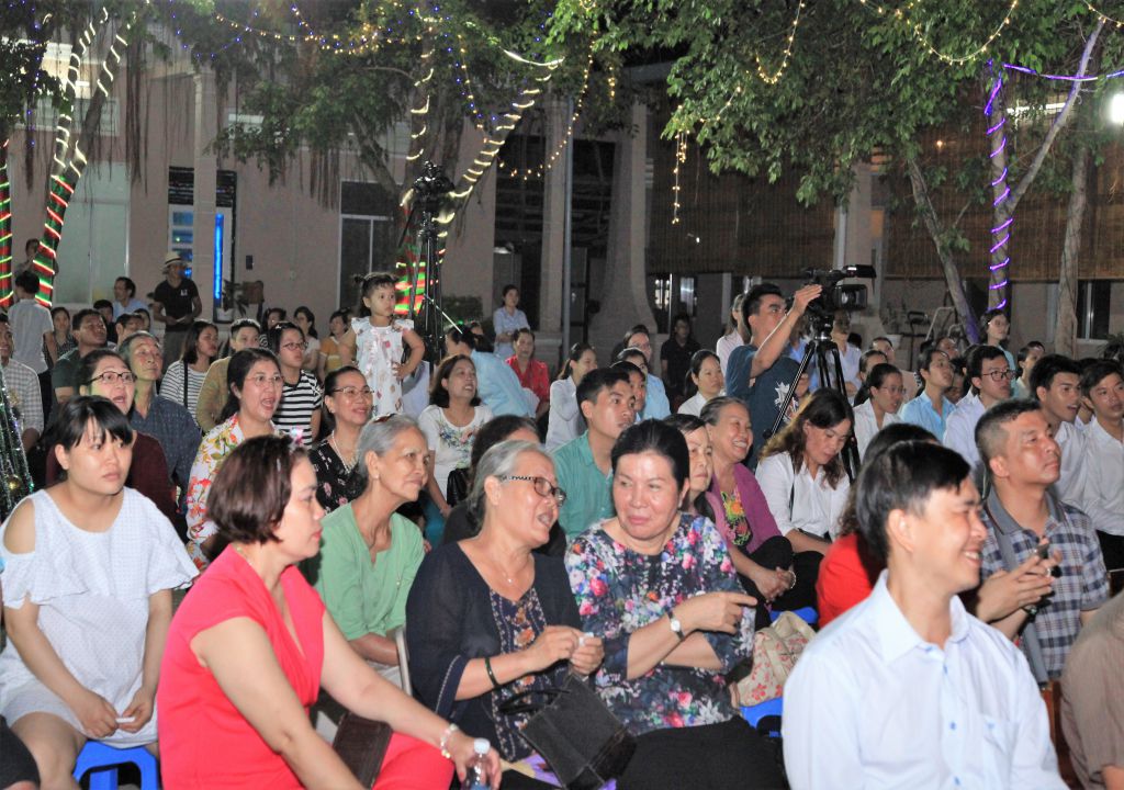 20181222 Hoan Ca Giang Sinh - Du Tap CSsR Mai Thon (51)