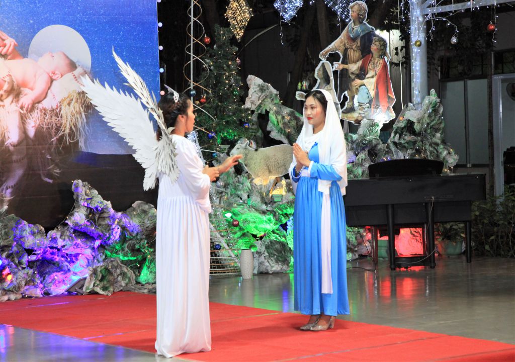 20181222 Hoan Ca Giang Sinh - Du Tap CSsR Mai Thon (60)