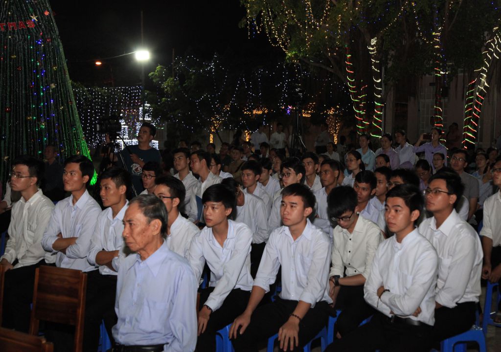 20181222 Hoan Ca Giang Sinh - Du Tap CSsR Mai Thon (61)