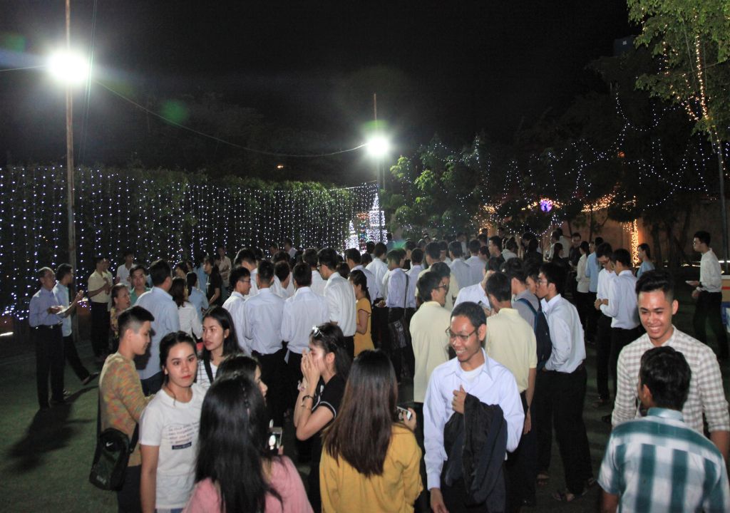 20181222 Hoan Ca Giang Sinh - Du Tap CSsR Mai Thon (78)