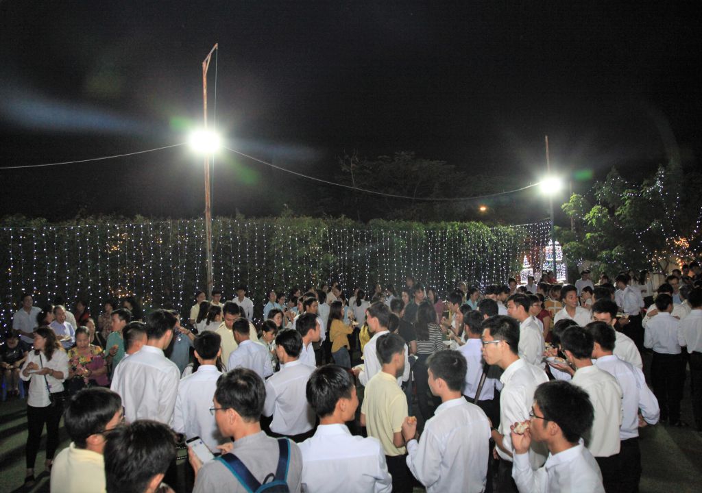 20181222 Hoan Ca Giang Sinh - Du Tap CSsR Mai Thon (79)