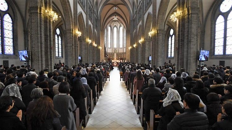 Lễ Giáng sinh tại một nhà thờ ở Seoul  (ANSA)