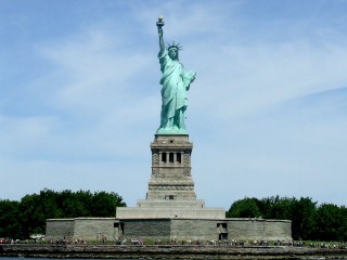 0327New_York_City_Statue_of_Liberty