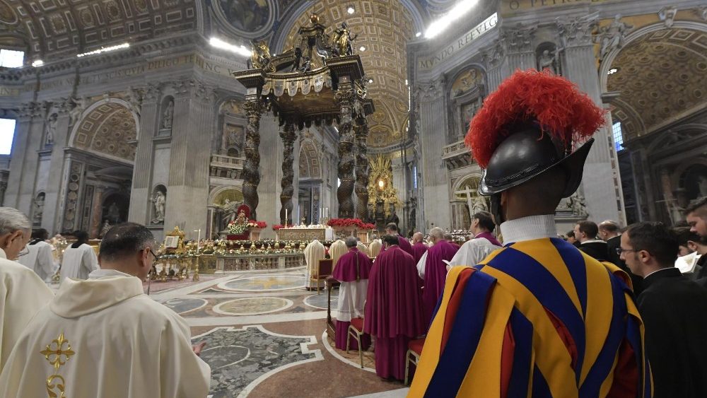 2019-01-06 Pope Francis at Mass on the Solemnity of the Epiphany (9)