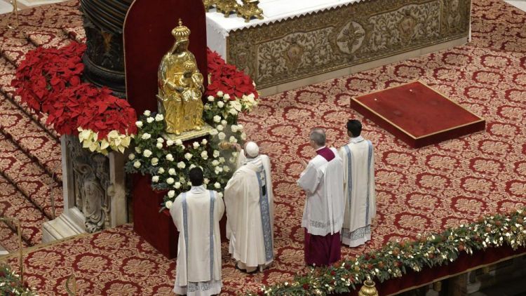 20190101 Pope Francis presides at Holy Sacrifice of the Mass for the Mother of God (17)