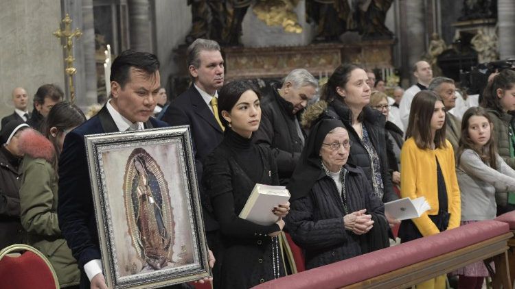 20190101 Pope Francis presides at Holy Sacrifice of the Mass for the Mother of God (2)