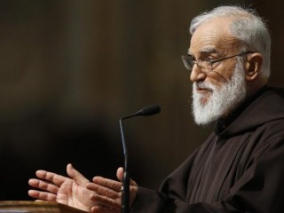 Cha Raniero Cantalamessa (ANSA)