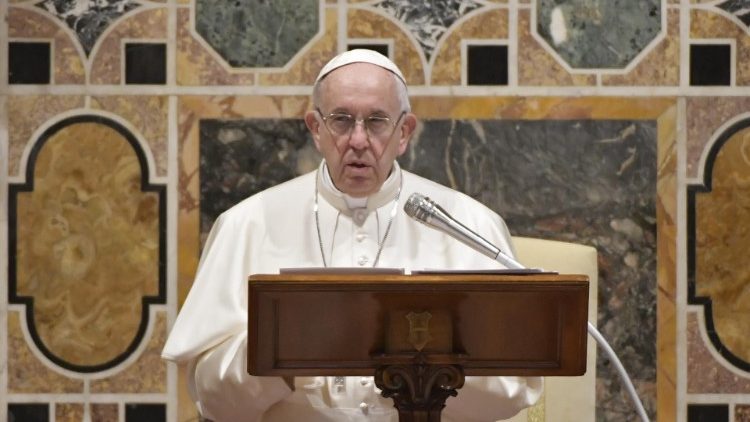 20190107 Pope gives address to Diplomatic Corps 0