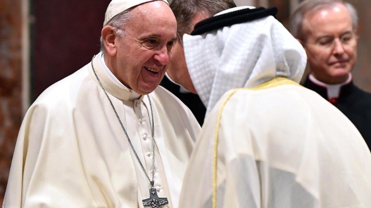 20190107 Pope gives address to Diplomatic Corps 15