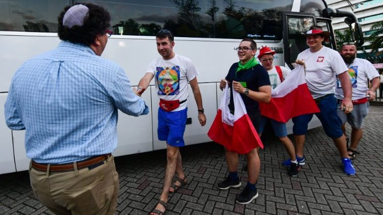 Các bạn trẻ Balan đến tham dự ĐHGT Panama  (AFP or licensors)