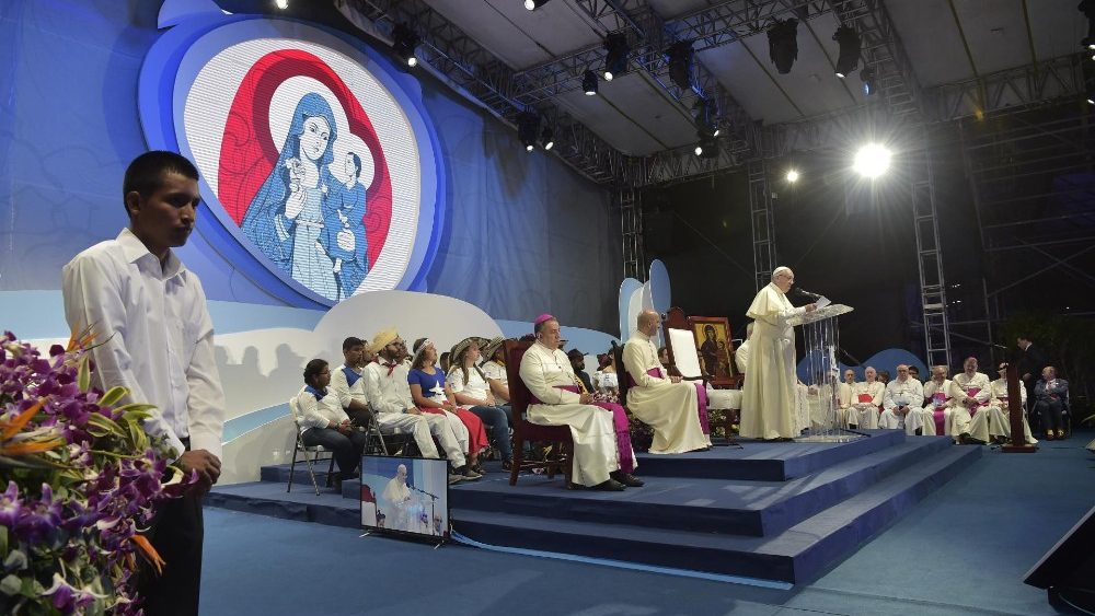 20190126 Pope Francis sees the Cross of the Cross with 400,000 members in Panama 20