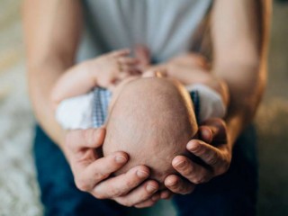 Dad_and_baby_Credit_Falcona_Shutterstock_CNA