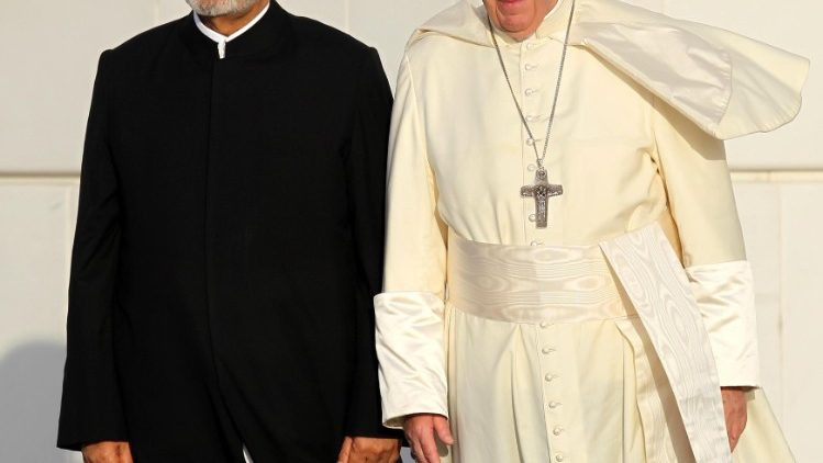 ĐTC và Đại Iman Ahmad al Tayyeb ký tuyên ngôn chung  (AFP or licensors)