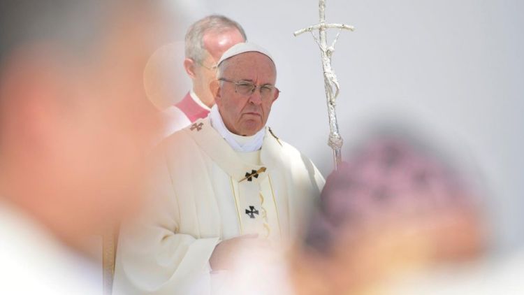 20190204 Pope offers Mass at Zayed Sports City stadium in Abu Dhabis (1)
