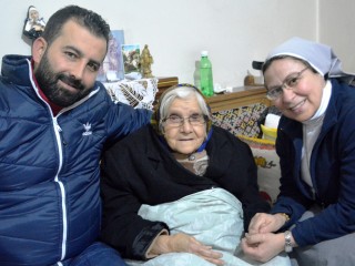 0311Middle-East_help-for-Christians-in-Aleppo
