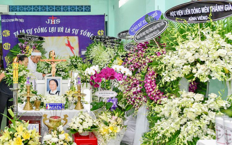 18-03-2019 Di Quan Ba Co Agata - C Vinh (1)