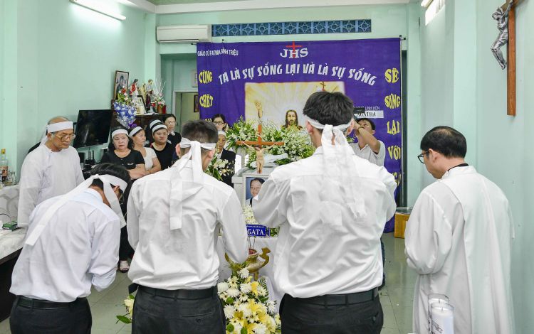 18-03-2019 Di Quan Ba Co Agata - C Vinh (2)