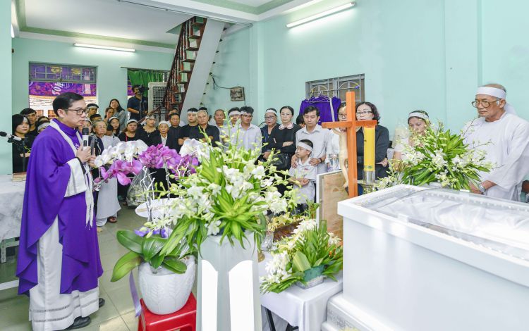 18-03-2019 Di Quan Ba Co Agata - C Vinh (5)
