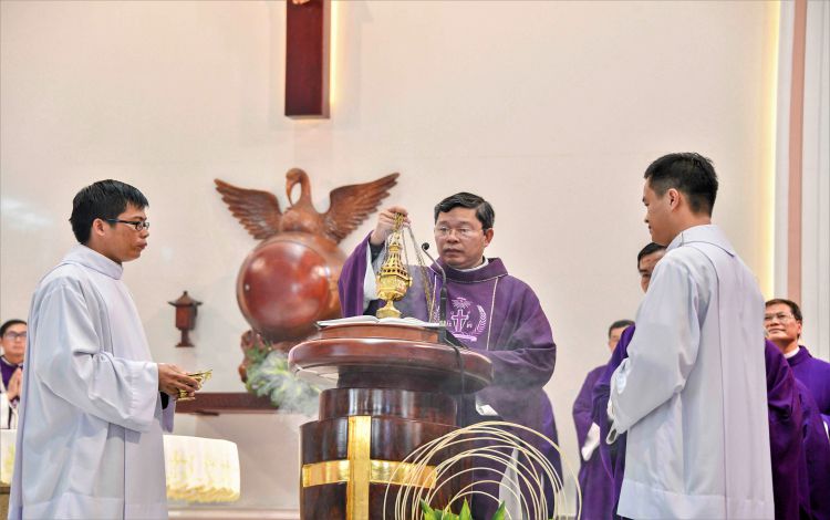 18-03-2019 Le An tang Ba Co C Vinh (19)