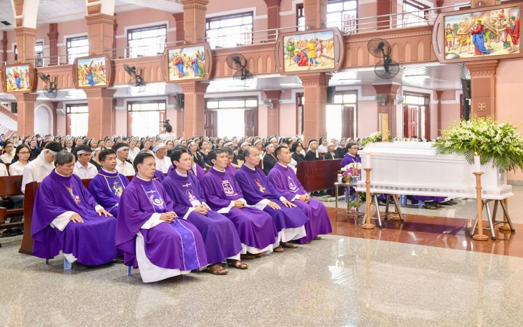 18-03-2019 Le An tang Ba Co C Vinh (22)