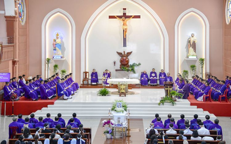 18-03-2019 Le An tang Ba Co C Vinh (29)