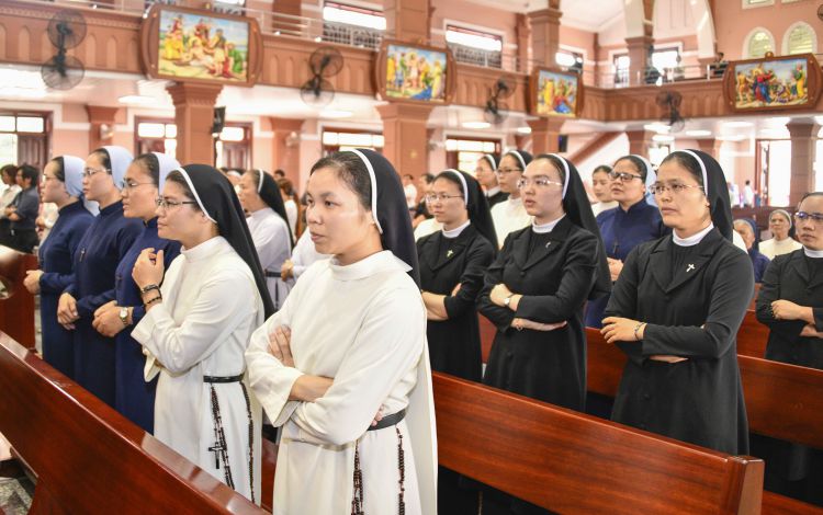 18-03-2019 Le An tang Ba Co C Vinh (3)