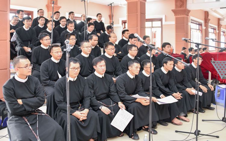 18-03-2019 Le An tang Ba Co C Vinh (31)