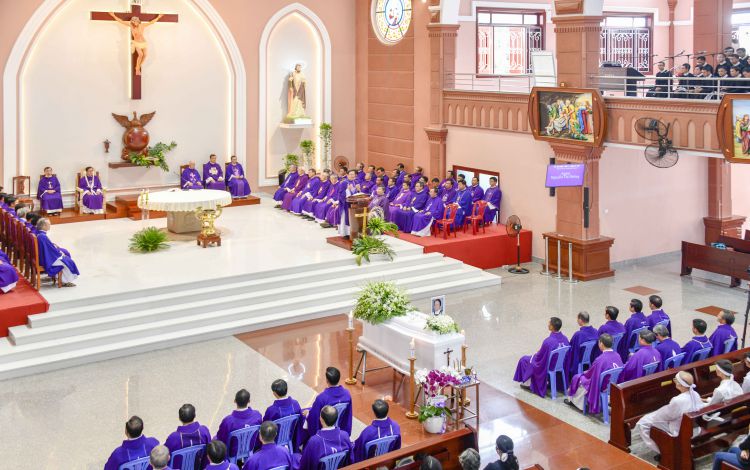 18-03-2019 Le An tang Ba Co C Vinh (34)