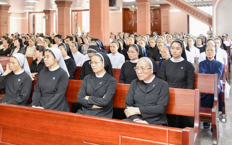 18-03-2019 Le An tang Ba Co C Vinh (35)