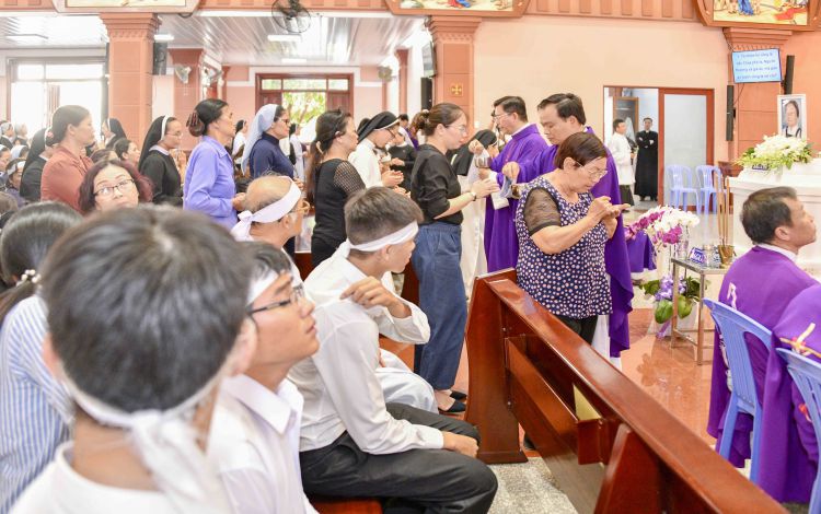 18-03-2019 Le An tang Ba Co C Vinh (58)