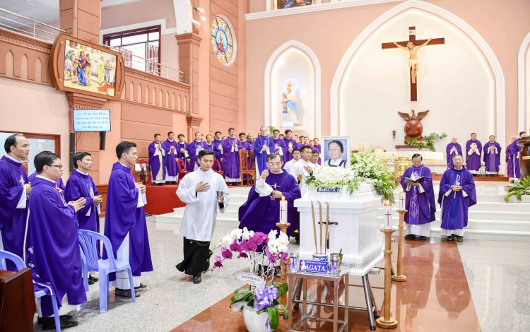 18-03-2019 Le An tang Ba Co C Vinh (68)