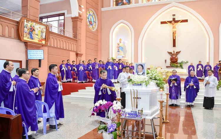 18-03-2019 Le An tang Ba Co C Vinh (70)