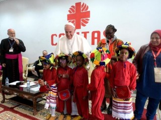 20190331 The Pope visited the immigrants in Morocco 0