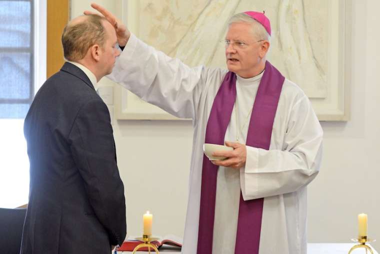Archbishop_Leo_Cushley_distributes_ashes_during_an_Ash_Wednesday_service_in_a_Scottish_Parliament_building_Credit_Paul_McSherry_copyright_Courtesy_of_the_Archdiocese_of_St_Andrews_and_Edinburgh