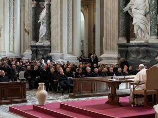 Pope_Francis_addresses_the_priests_of_the_Diocese_of_Rome_in_the_Archbasilica_of_St_John_Lateran_March_7_2019_Credit_Vatican_Media