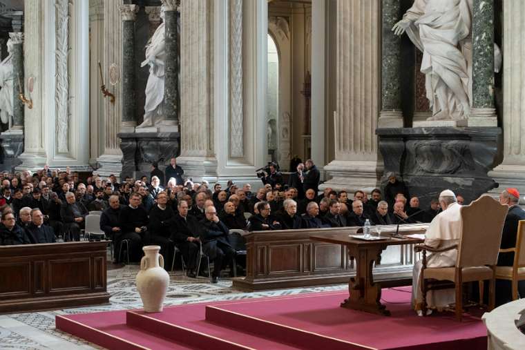 Pope_Francis_addresses_the_priests_of_the_Diocese_of_Rome_in_the_Archbasilica_of_St_John_Lateran_March_7_2019_Credit_Vatican_Media