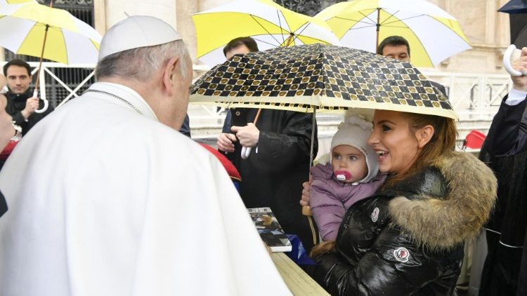 ĐTC Phanxicô trong buổi tiếp kiến chung 10.04.2019 (Vatican Media)
