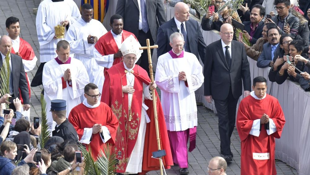 Lễ Lá tại Quảng trường Thánh Phêrô 14/04/2019 (Vatican Media)